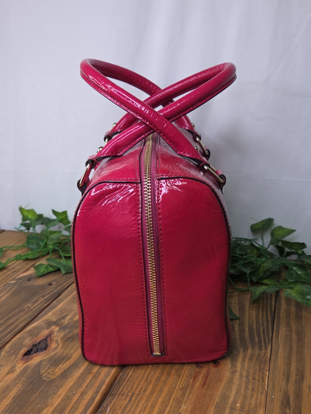 kate spade. Hot Pink Patent Leather Satchel with Gold Hardware. Beautiful - Picture 5 of 16